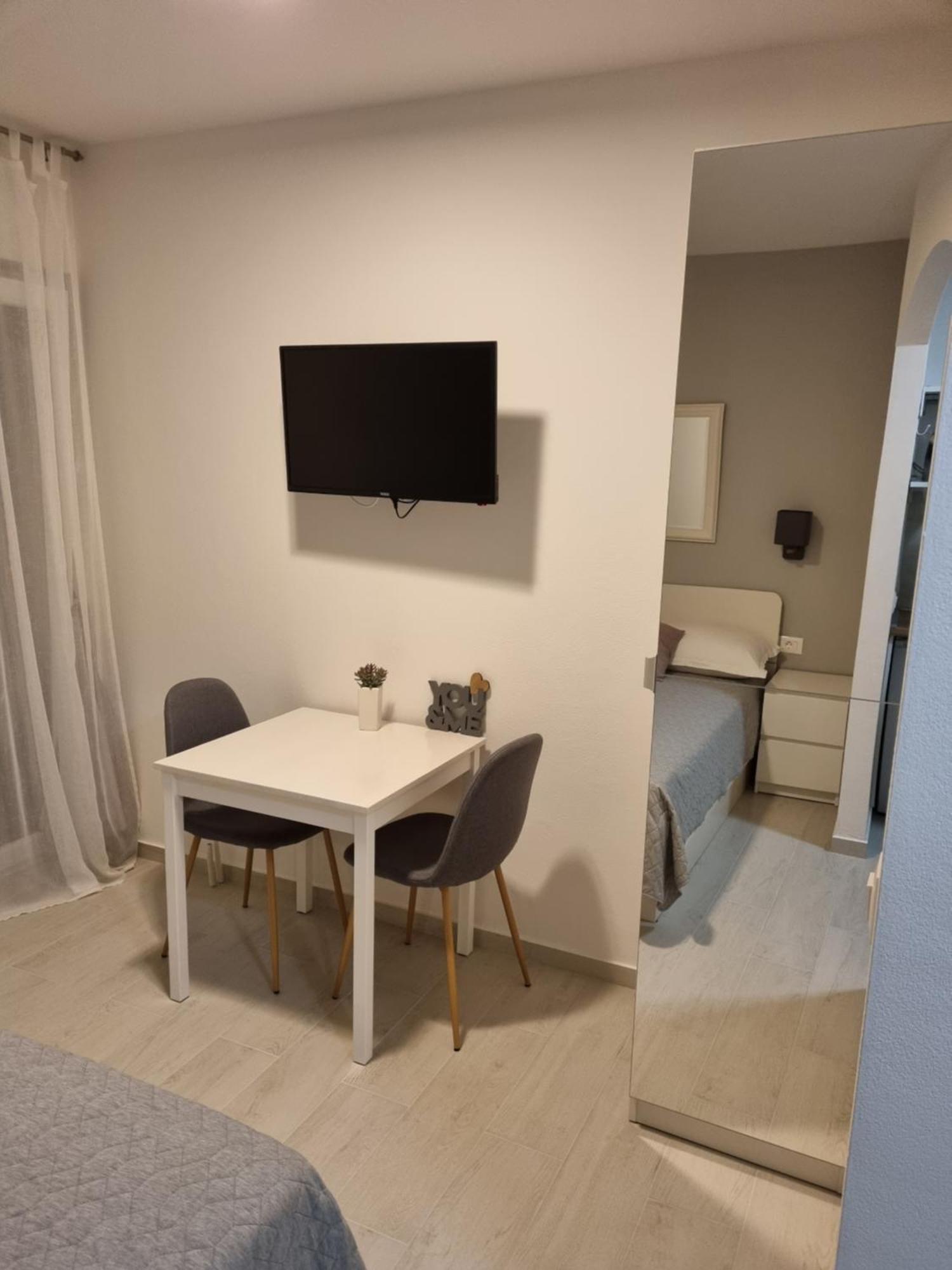 Apartments Tomas Makarska Extérieur photo