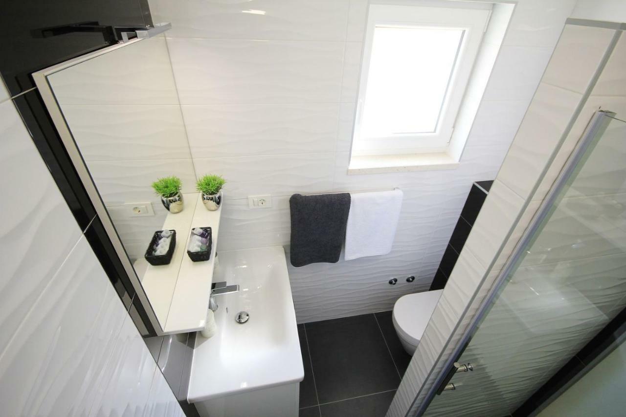 Apartments Tomas Makarska Extérieur photo